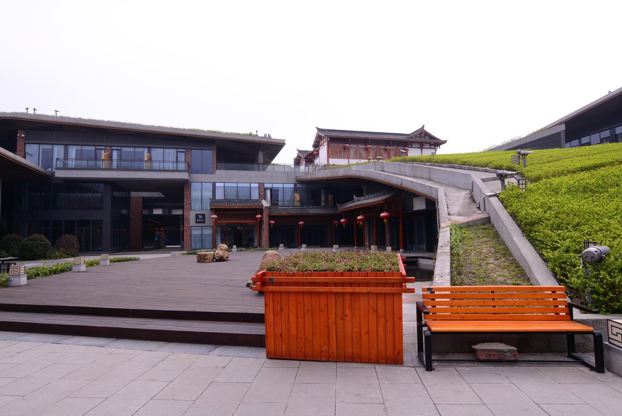 Emeis Van Stars Mountain Lodge Gunung Emei Bagian luar foto