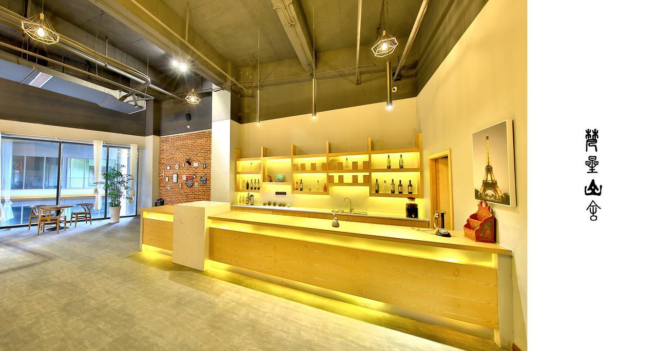 Emeis Van Stars Mountain Lodge Gunung Emei Bagian luar foto
